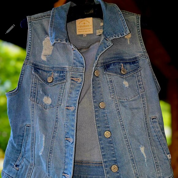EnJean Denim Vest - Picture 1 of 1